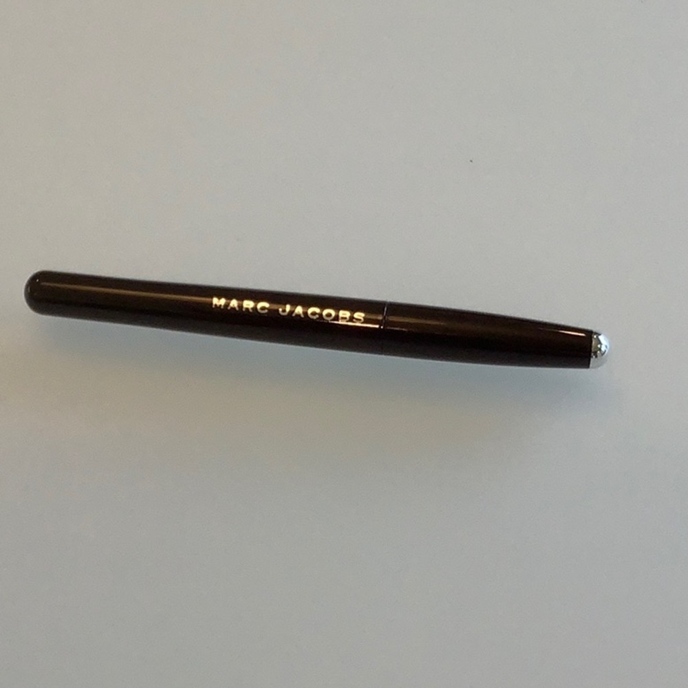 Marc Jacob’s Magic Marc’er Waterproof Eyeliner in Cocoa-Lacquer